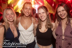Houzschnitzu-Party-Herzogenbuchsee-Bern-Schweiz-4917