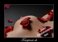 Rosenblätter-Teilakt-Bodypart-Fotoshooting-Fotostudio-Zürich-0923-Event