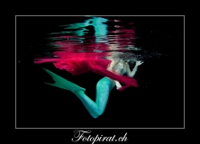 Unterwasser_Fotoshooting_MK3_0592_weiter