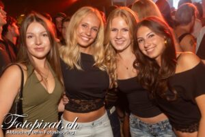 Houzschnitzu-Party, Herzogenbuchsee BE